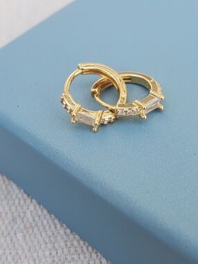 Huggie Hoop Earrings- Cubic Zirconia